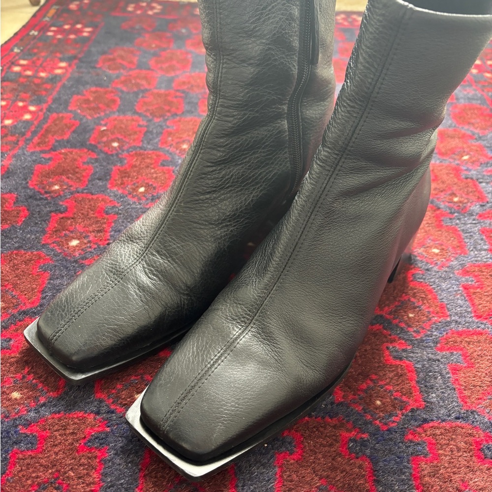 Black Heeled Maguire Palma Boots, size 40